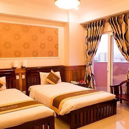 Bien Vang Hotel Da Nang Buitenkant foto