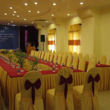 Bien Vang Hotel Da Nang Buitenkant foto