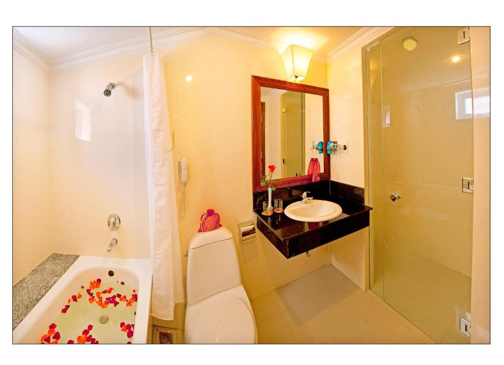 Bien Vang Hotel Da Nang Kamer foto